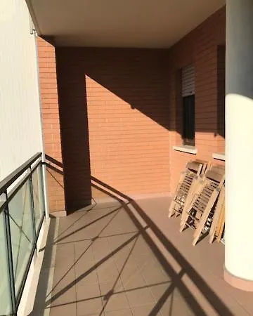 Apartment Accogliente E Moderno Trilocale *