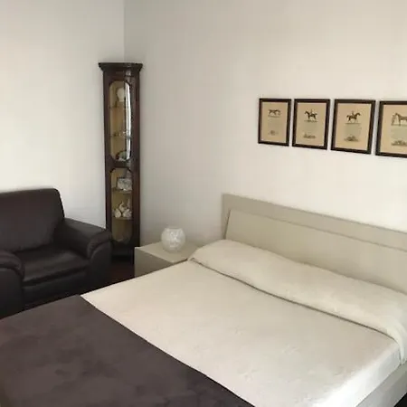 Accogliente E Moderno Trilocale *