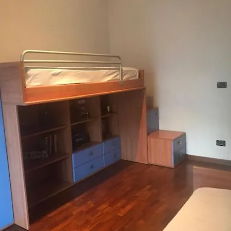 Apartment Accogliente E Moderno Trilocale *
